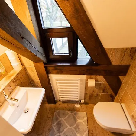 Aussergewoehnliche Uebernachtung Im Wehrturm *