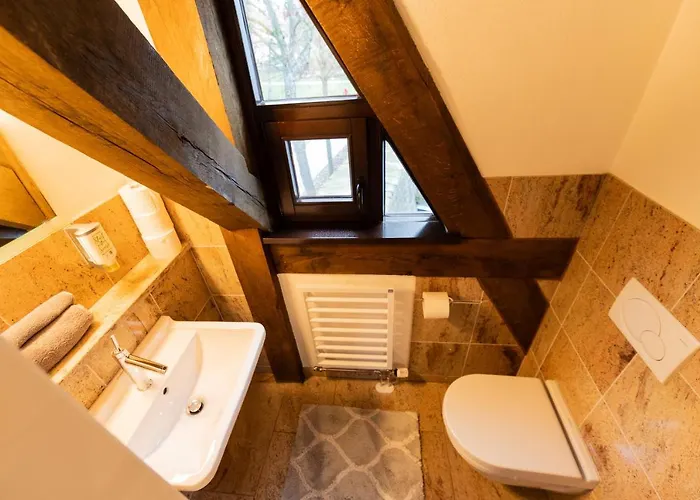 Außergewöhnliche Im Wehrturm *